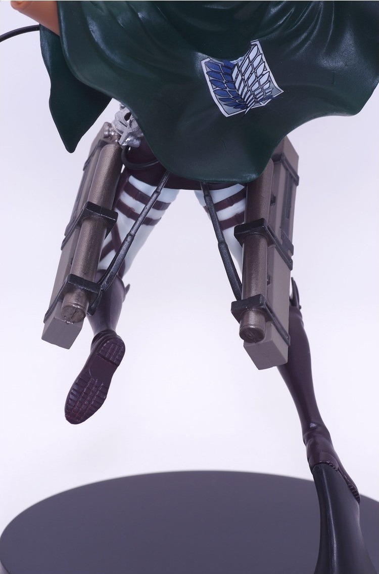 Figurine Hans Zoe  - L'ATTAQUE DES TITANS
