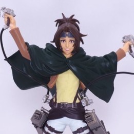 Figurine Hans Zoe  - L'ATTAQUE DES TITANS