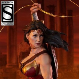 DC COMICS Statuette Wonder Woman  - DC. COMICS & MARVEL