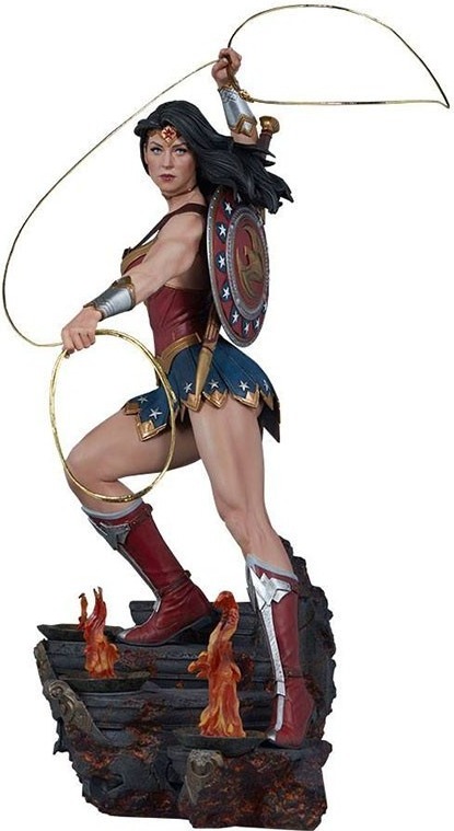 DC COMICS Statuette Wonder Woman  - DC. COMICS & MARVEL