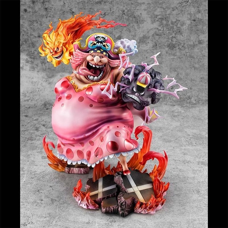 One Piece - Figurine Big Mom - Portrait Of Pirates  -  ONE PIECE