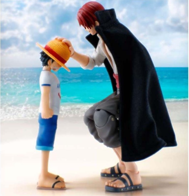 One Piece - Figurine Shanks & Luffy childhood SHF  -  ONE PIECE