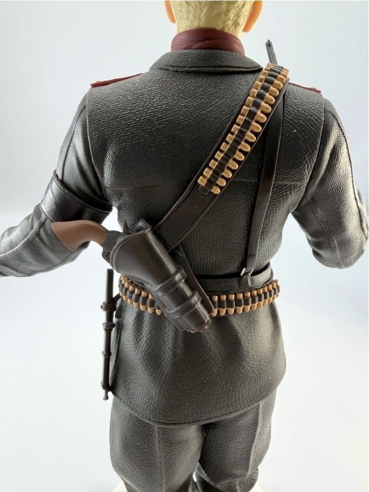 Metal Gear Solid: Snake Eater - Figurine Ocelot  - JEUX VIDEO